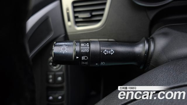 Hyundai Avante 1.6 VGT Modern Standard 2014 — фото 18
