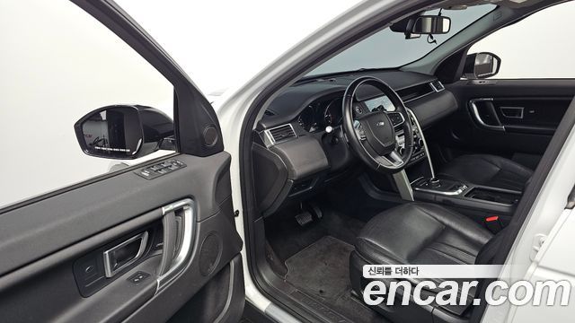 Land Rover Discovery Sport 2.0 TD4 SE (150PS) 2019 — фото 10