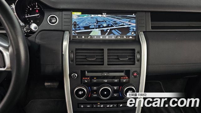 Land Rover Discovery Sport 2.0 TD4 SE (150PS) 2019 — фото 18