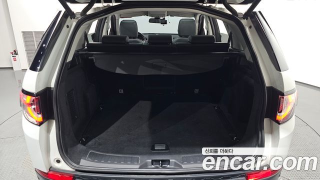 Land Rover Discovery Sport 2.0 TD4 SE (150PS) 2019 — фото 24