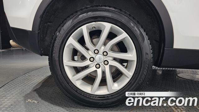 Land Rover Discovery Sport 2.0 TD4 SE (150PS) 2019 — фото 27
