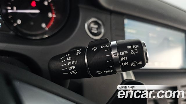 Land Rover Discovery Sport 2.0 TD4 SE (150PS) 2019 — фото 34