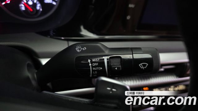Kia K5 Hybrid (III) Prestige 2023 — фото 20