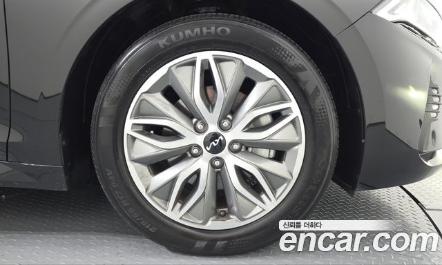 Kia K5 Hybrid (III) Prestige 2023 — фото 21