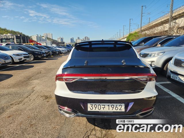 Hyundai Grandeur (IG) 3.0 LPi (Taxi) example 2023 — фото 4