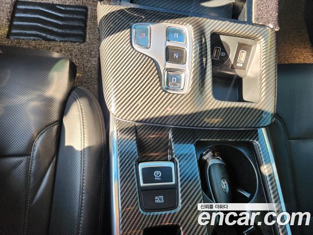 Hyundai Grandeur (IG) 3.0 LPi (Taxi) example 2023 — фото 9