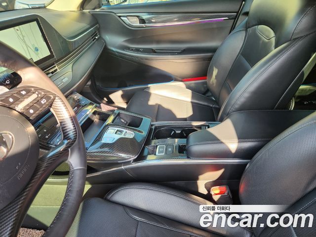Hyundai Grandeur (IG) 3.0 LPi (Taxi) example 2023 — фото 17