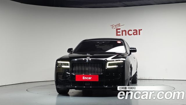 Rolls-Royce Ghost (II) 6.7 V12 Black Badge 2023 — фото 3