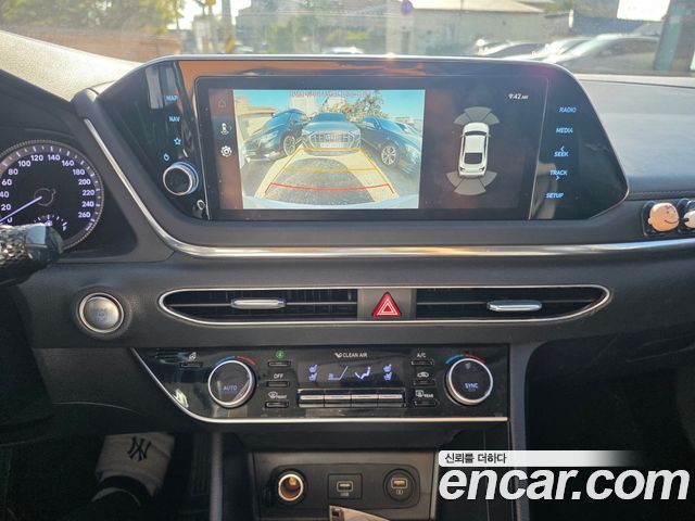 Hyundai Sonata (DN8) 2.0 Premium Plus 2022 — фото 16