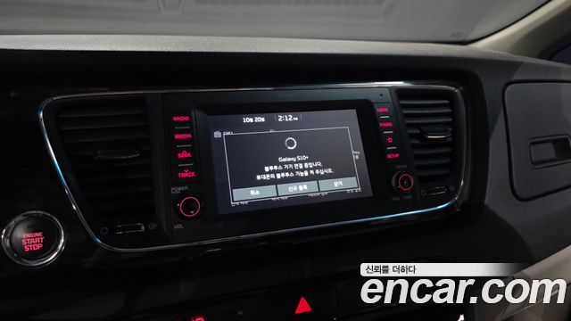 Kia Carnival 9-Seater Prstige 2019 — фото 16
