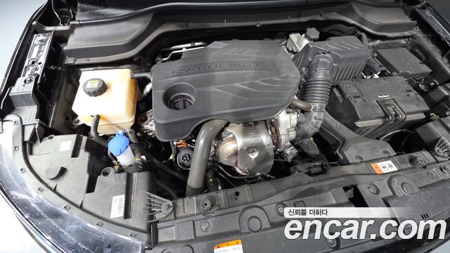 KG Mobility (SsangYong) Very New Tivoli Gasoline 1.5 2WD R-PLUS Black 2022 — фото 6