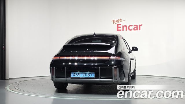 Hyundai Ioniq 6 Long Range AWD Exclusive + 2023 — фото 4