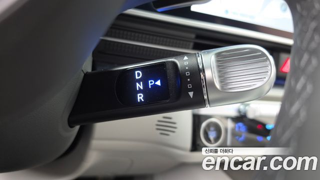 Hyundai Ioniq 6 Long Range AWD Exclusive + 2023 — фото 9