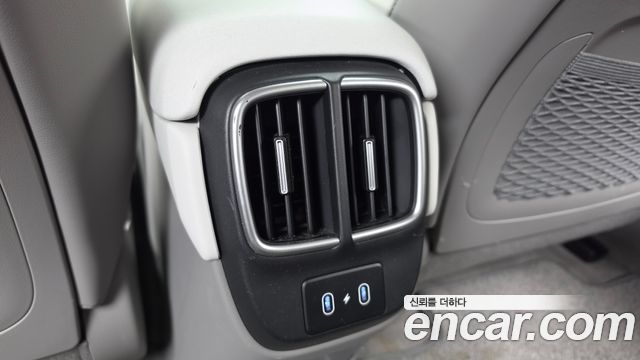 Hyundai Ioniq 6 Long Range AWD Exclusive + 2023 — фото 19