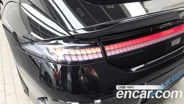 Hyundai Ioniq 6 Long Range AWD Exclusive + 2023 — фото 23