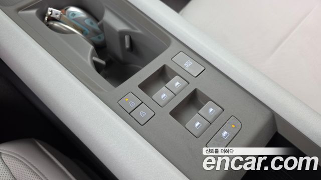 Hyundai Ioniq 6 Long Range AWD Exclusive + 2023 — фото 28