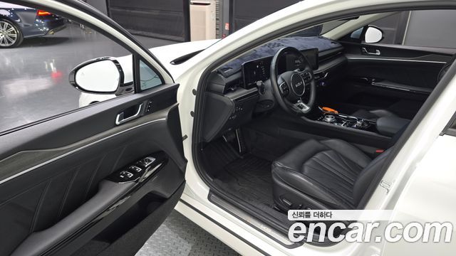 Kia K5 Hybrid (III) Signature 2025 — фото 10