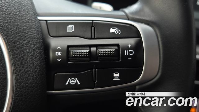 Kia K5 Hybrid (III) Signature 2025 — фото 17