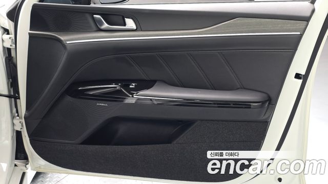 Kia K5 Hybrid (III) Signature 2025 — фото 25