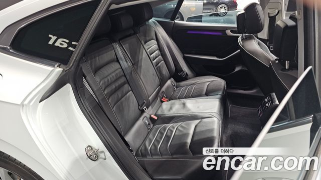 Volkswagen Arteon 2.0 TDI Prestige 2023 — фото 12