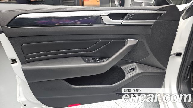 Volkswagen Arteon 2.0 TDI Prestige 2023 — фото 24