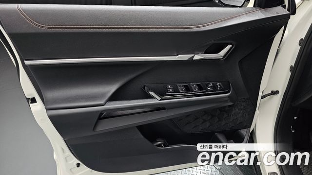 KG Mobility (SsangYong) Torres Gasoline 1.5 2WD Black Edition 2025 — фото 24