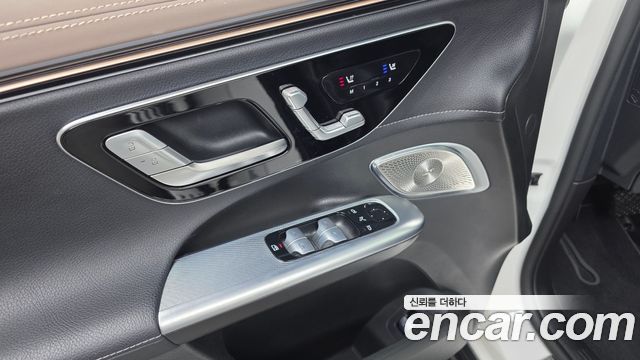 Mercedes-Benz EQE SUV (X294) EQE500 4MATIC 2023 — фото 19