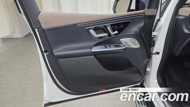 Mercedes-Benz EQE SUV (X294) EQE500 4MATIC 2023 — фото 24