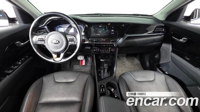Kia Niro 1.6 HEV Prestige 2020 — фото 7