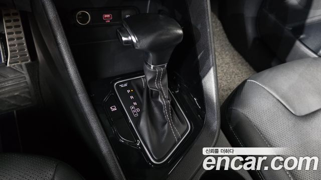 Kia Niro 1.6 HEV Prestige 2020 — фото 9