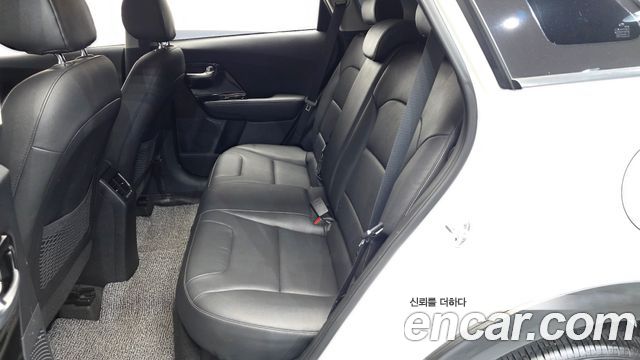 Kia Niro 1.6 HEV Prestige 2020 — фото 11
