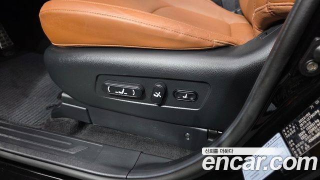 Kia Mohave The Master Diesel 3.0 4WD 6-Seater Platinum 2022 — фото 18