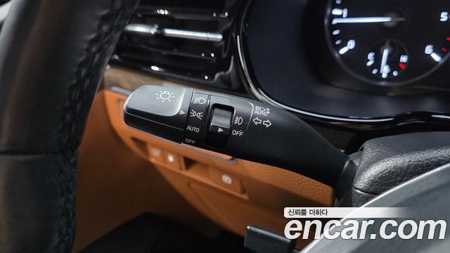 Kia Mohave The Master Diesel 3.0 4WD 6-Seater Platinum 2022 — фото 34