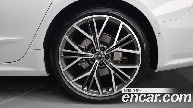 Audi A7 (4K) 55 TFSI Quattro Premium 2025 — фото 21