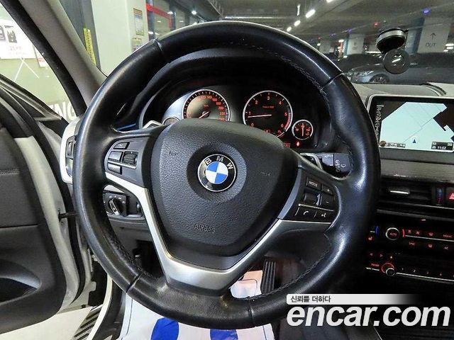 BMW X5 (F15) xDrive 30d 2015 — фото 16