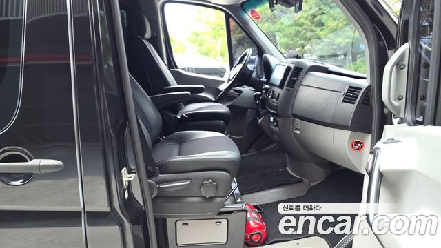 Mercedes-Benz Sprinter 3.0 Diesel W906 2018 — фото 26
