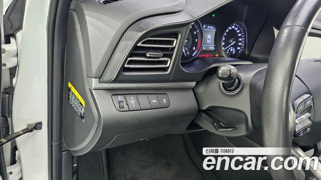 Hyundai Avante (AD) 1.6 Smart 2020 — фото 18