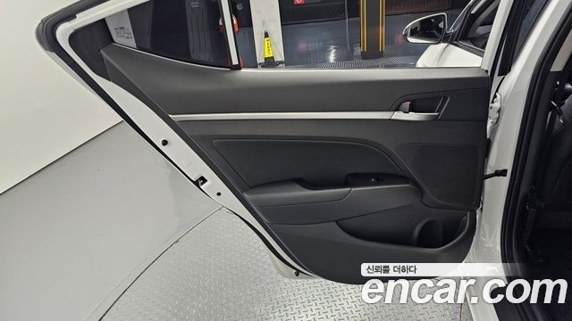 Hyundai Avante (AD) 1.6 Smart 2020 — фото 25
