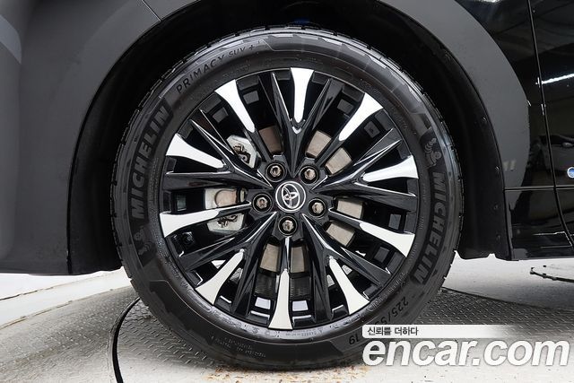 Toyota Alphard (IV) 2.5 HEV Executive AWD 2024 — фото 5