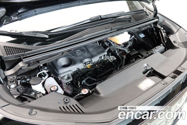 Toyota Alphard (IV) 2.5 HEV Executive AWD 2024 — фото 6