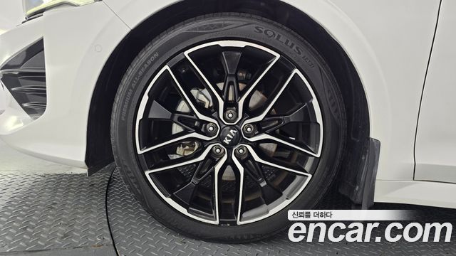 Kia K5 (III) 1.6 Turbo Signature 2020 — фото 5