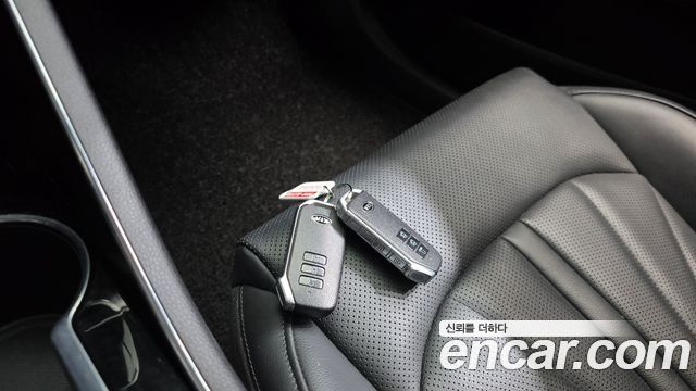 Kia K5 (III) 1.6 Turbo Signature 2020 — фото 15