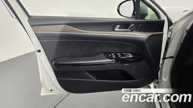 Kia K5 (III) 1.6 Turbo Signature 2020 — фото 24