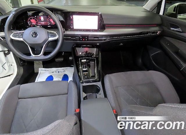 Volkswagen Golf (VIII) 2.0 TDI Prestige 2023 — фото 10
