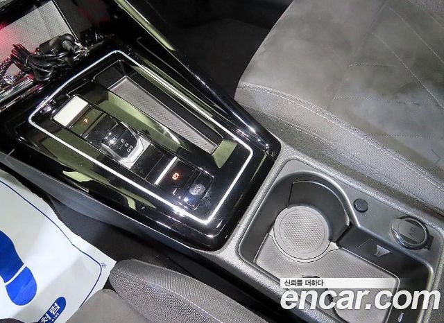 Volkswagen Golf (VIII) 2.0 TDI Prestige 2023 — фото 16