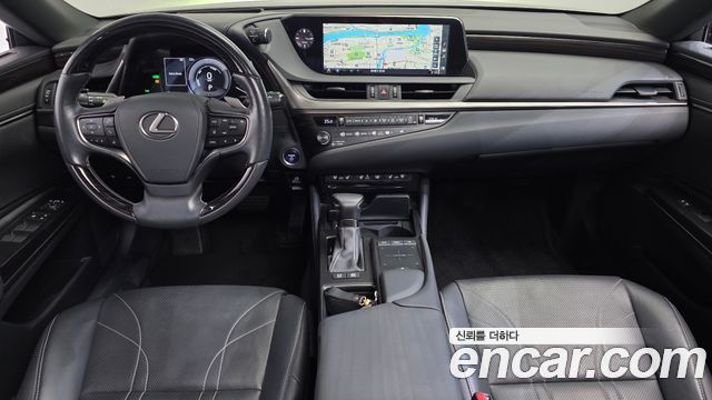 Lexus ES300h (VII) Luxury Plus 2019 — фото 7