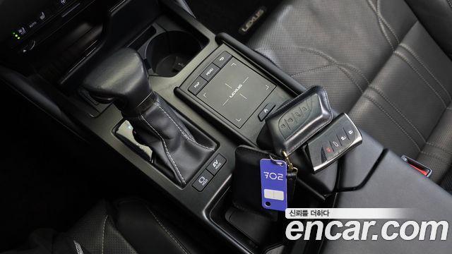 Lexus ES300h (VII) Luxury Plus 2019 — фото 9