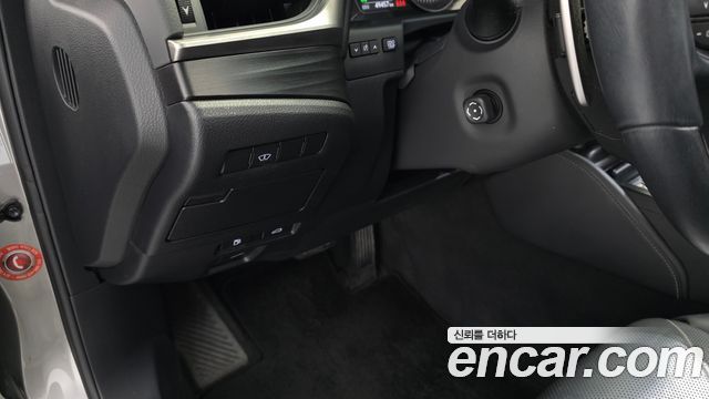 Lexus ES300h (VII) Luxury Plus 2019 — фото 14