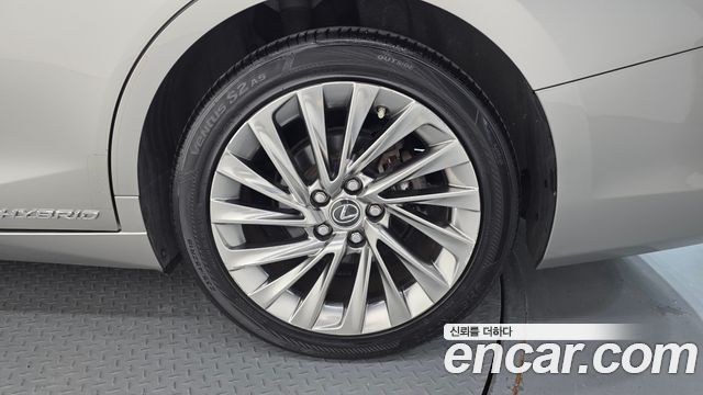 Lexus ES300h (VII) Luxury Plus 2019 — фото 21