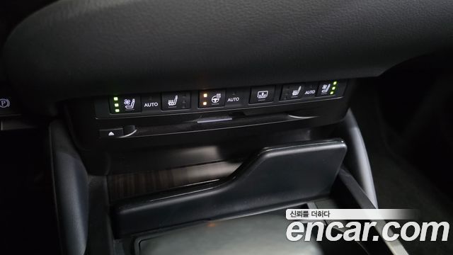 Lexus ES300h (VII) Luxury Plus 2019 — фото 30